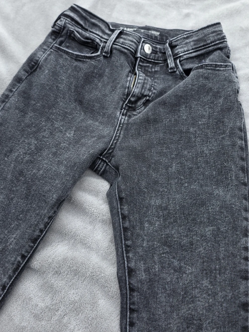 Old Navy Rockstar Jeggings Girls Size 16 Black Acid Wash Raw Hem Skinny Jeans XS